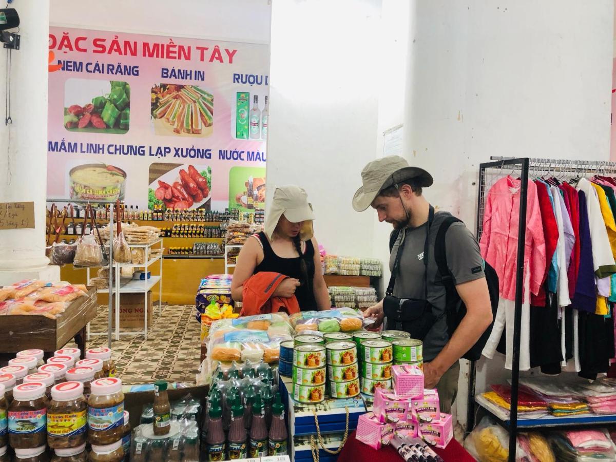 Nama Hotel - Ninh Kieu Center カントー エクステリア 写真