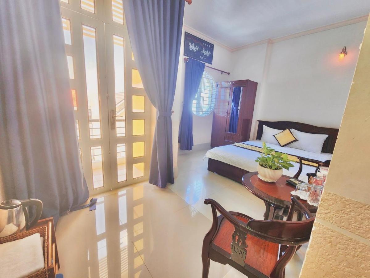 Nama Hotel - Ninh Kieu Center カントー エクステリア 写真